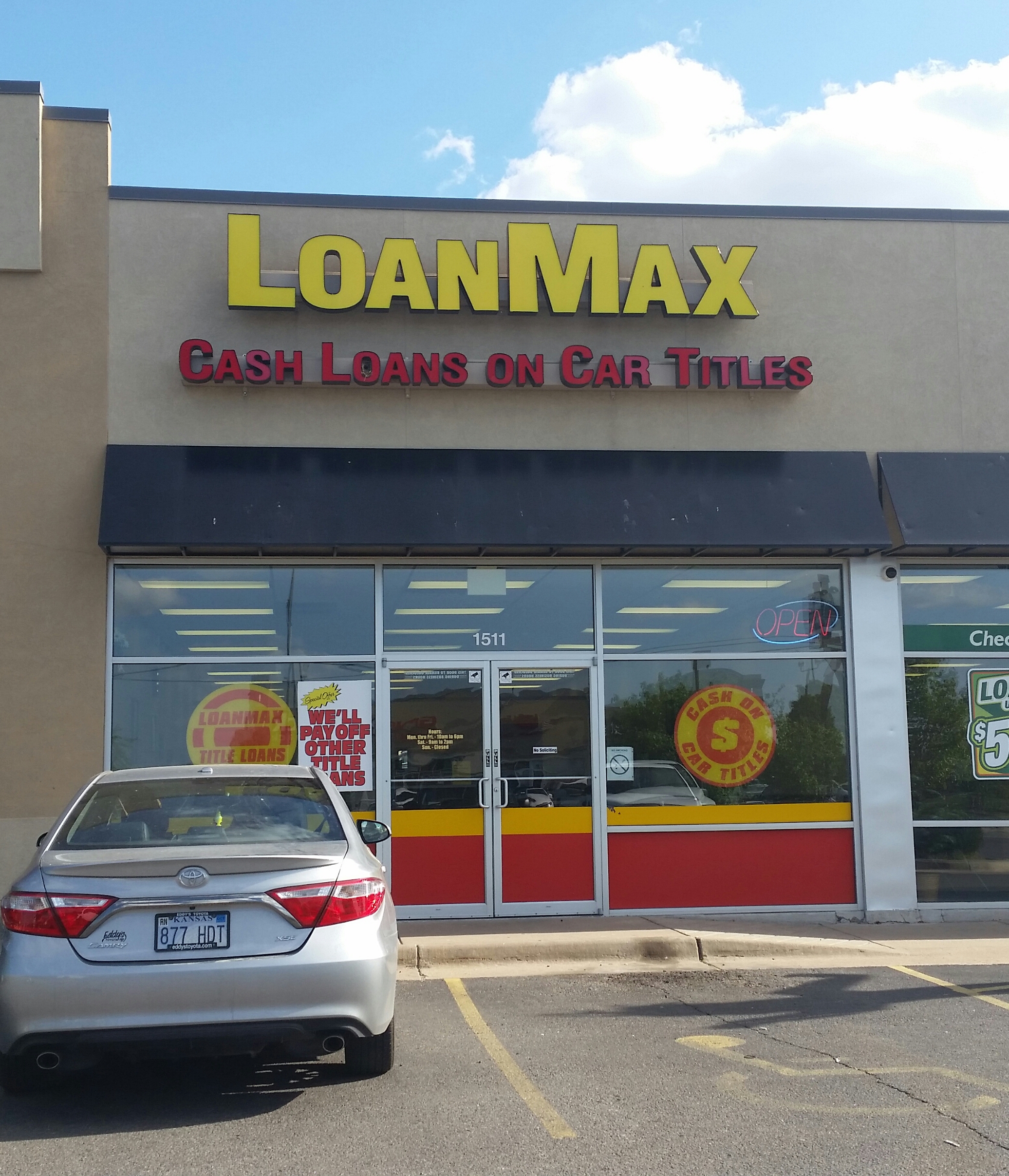 LoanMax Title Loans in HUTCHINSON, KANSAS on 1511 E 17th ...