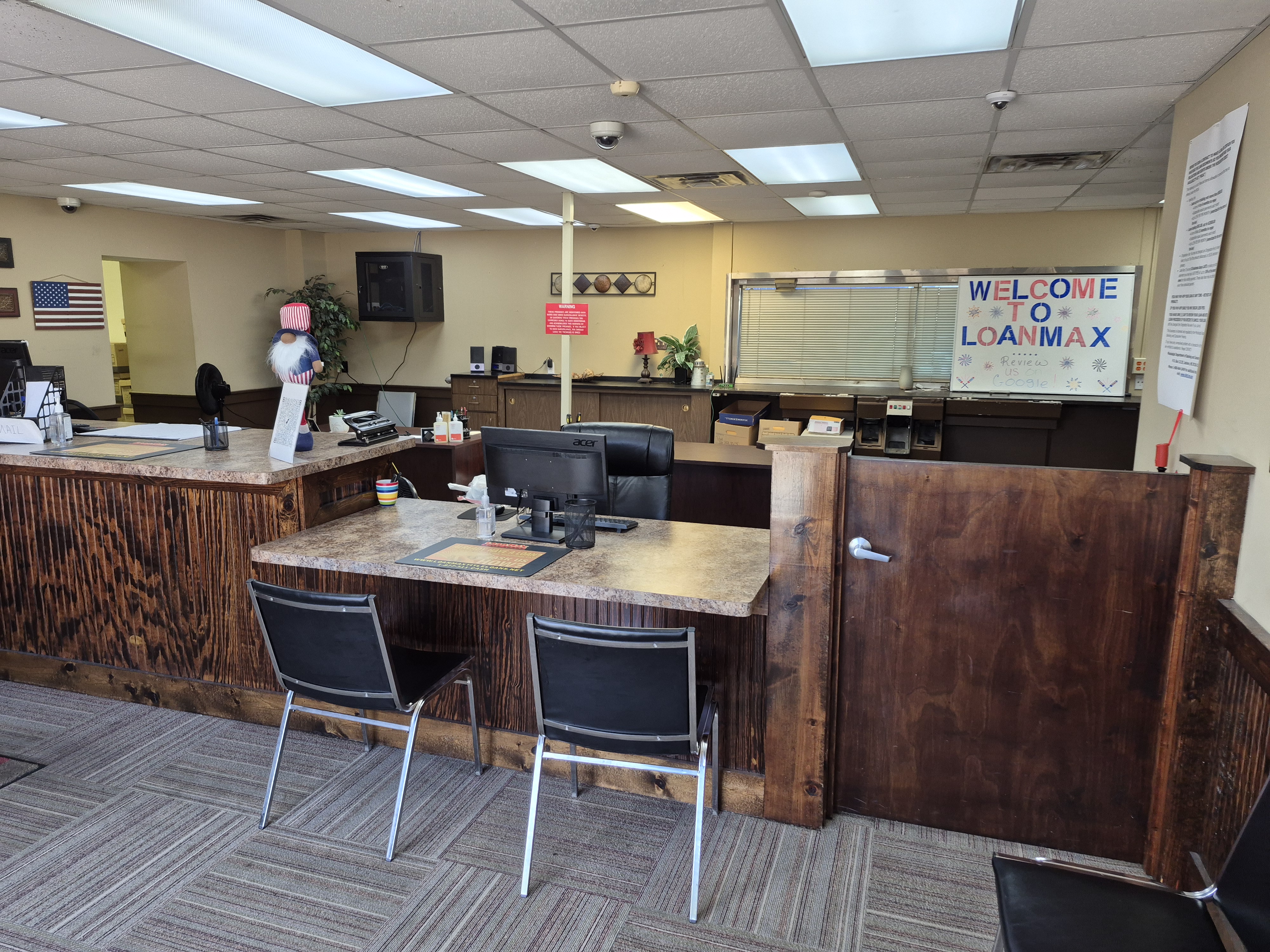 2430 Pass Road, Biloxi